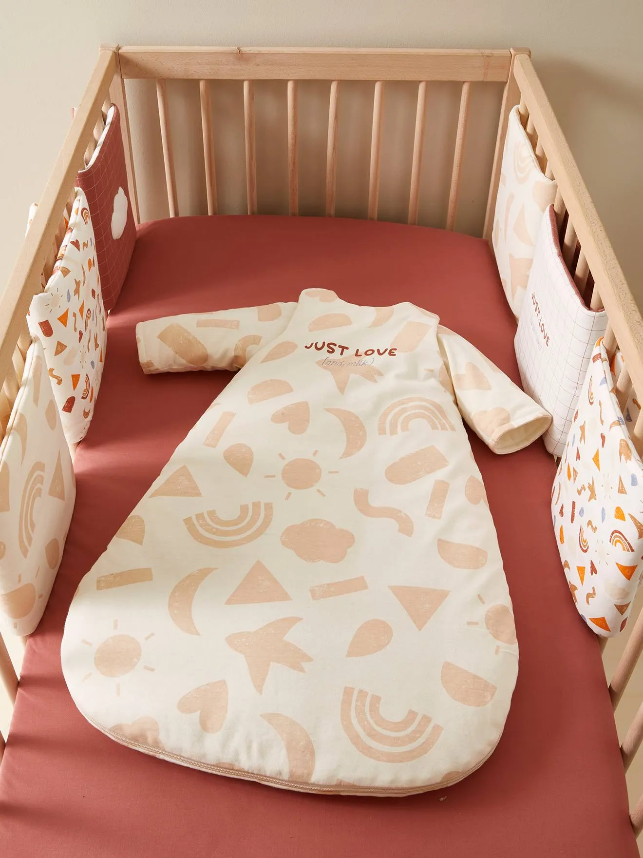 Baby Sleeping Bag with Removable Sleeves in Organic* Cotton, Happy Sky - printed beige