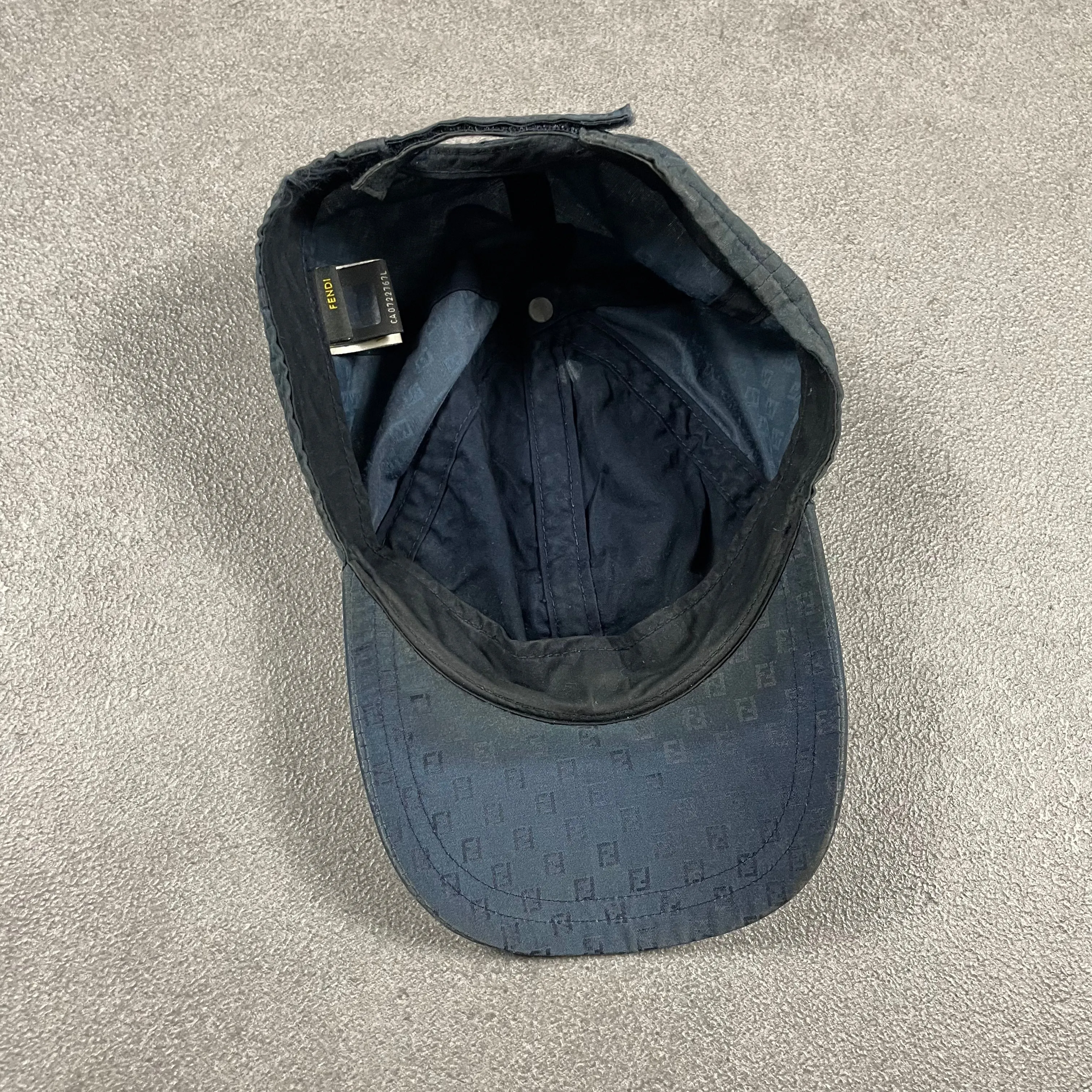 Fendi Vintage Cap (M)