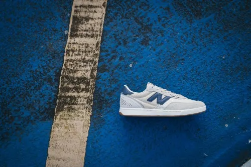 New Balance 440 V2 Sea Salt / Vintage Indigo