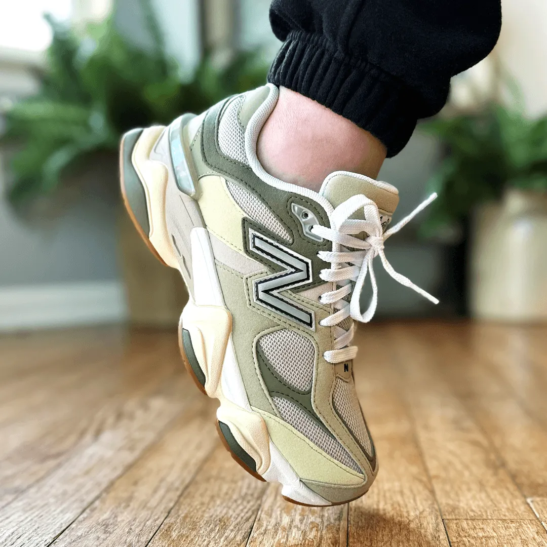 New Balance 9060 Green Gum