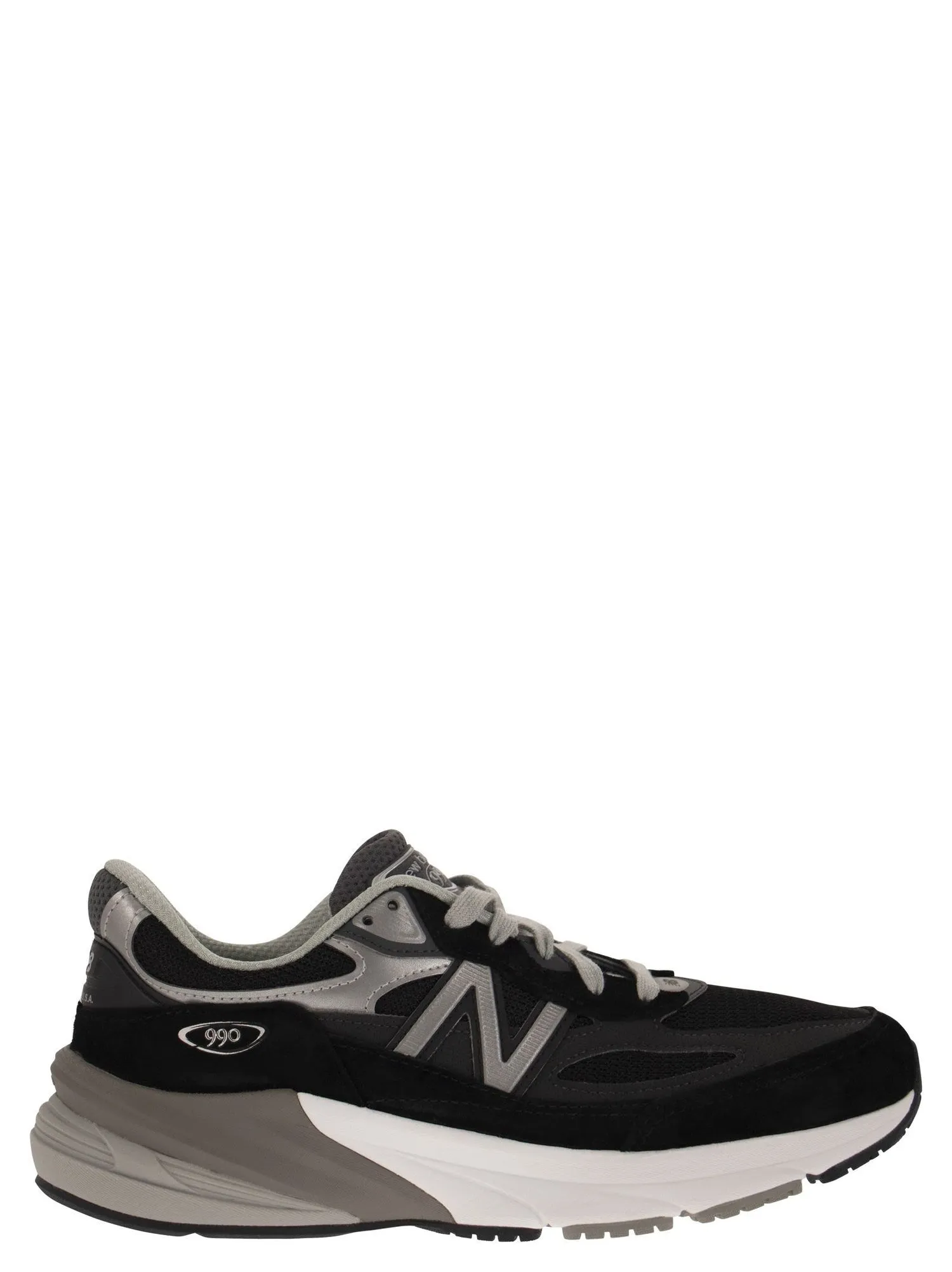 New Balance    New Balance 990v6 Sneakers