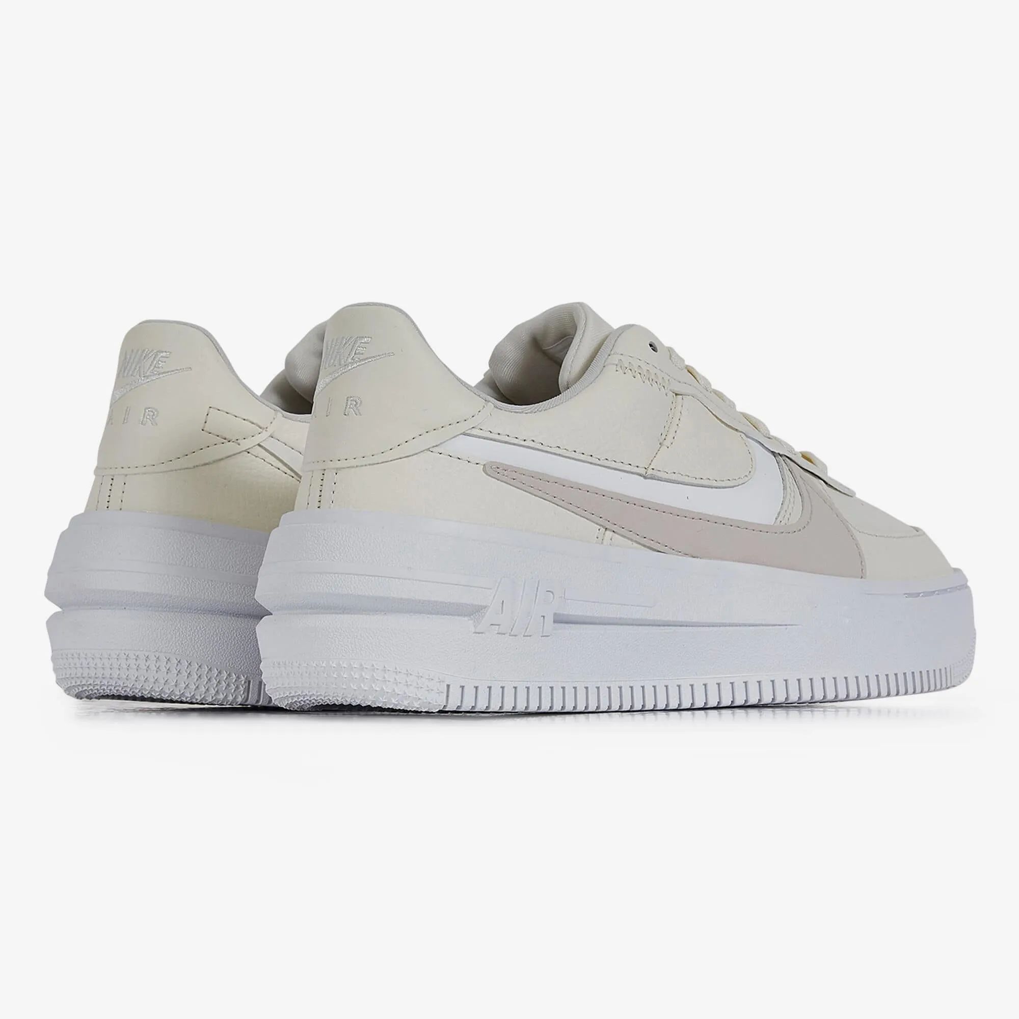 NIKE AIR FORCE 1 PLT.AF.ORM