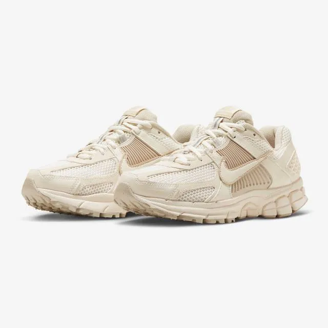 Nike women's air zoom vomero 5 (sail light orewood brown/ tan brown/ cream/ sail/ light orewood brow