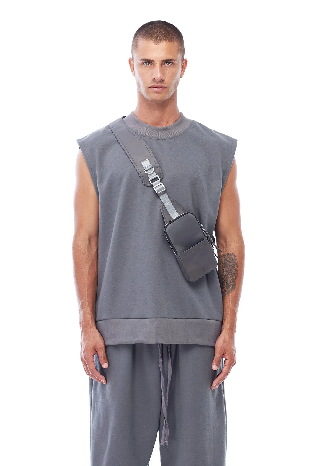 NYLON RACER BAG IN GREY