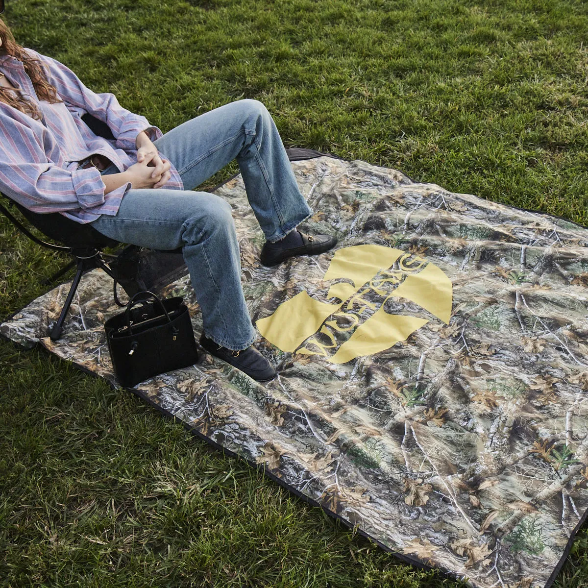 Triumph Quick-Dry Picnic Blanket