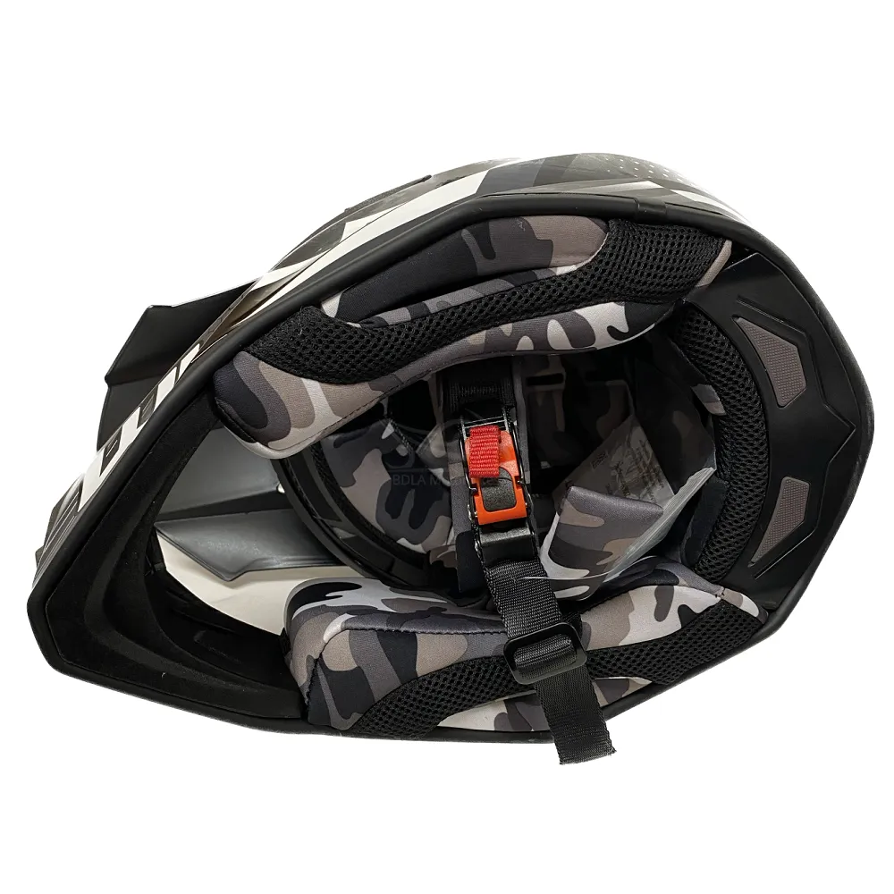 Wulfsport Iconic Helmet - Black